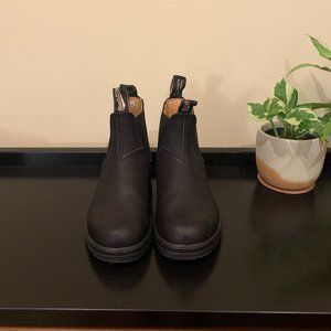 Blundstone Boots 7.5